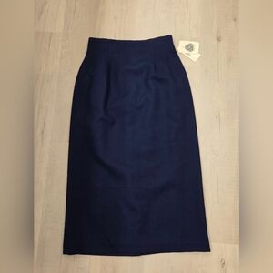 Chic Navy Pure Wool Pencil Skirt for Women